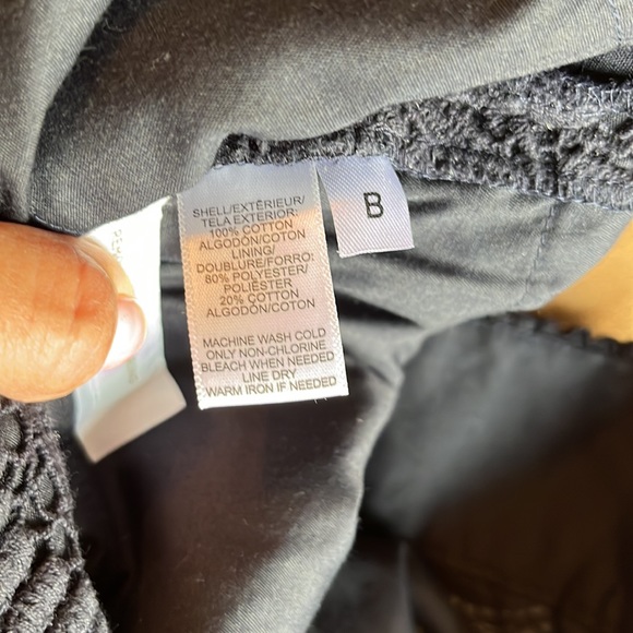 Ann Taylor LOFT crochet shorts - Picture 6 of 6